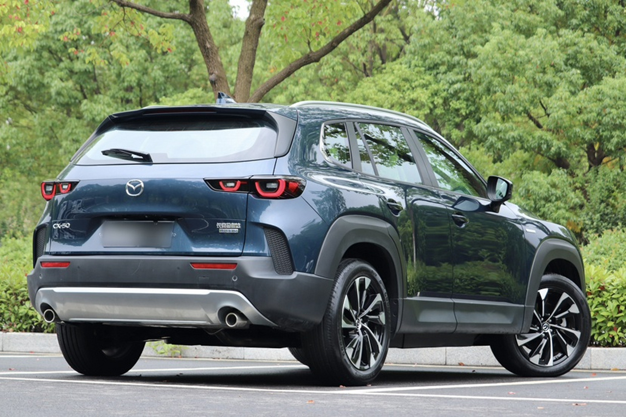 CX-50 2023 2.5L HEV photo 3