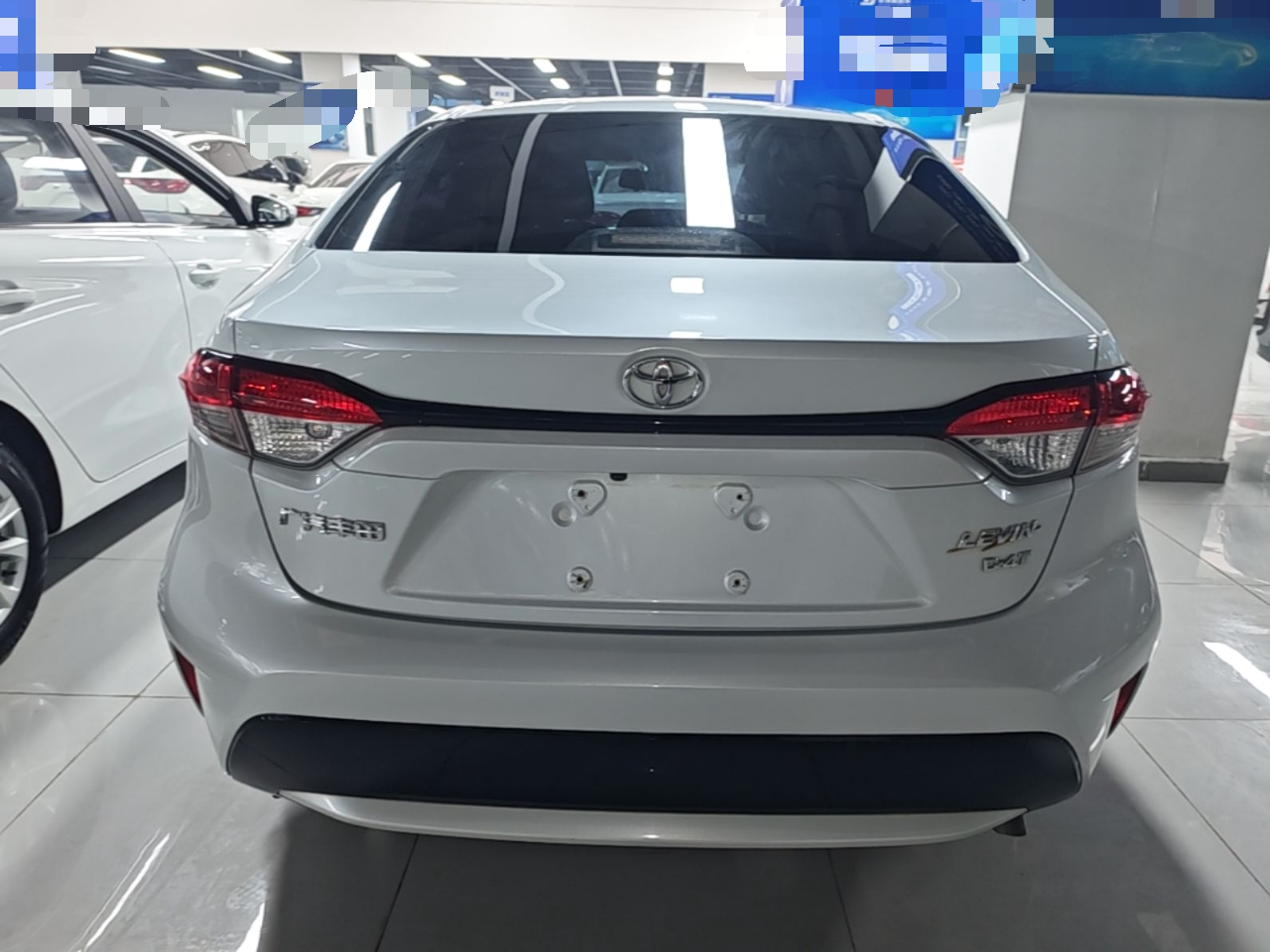 Levin 2021 185T CVT Luxury photo 5
