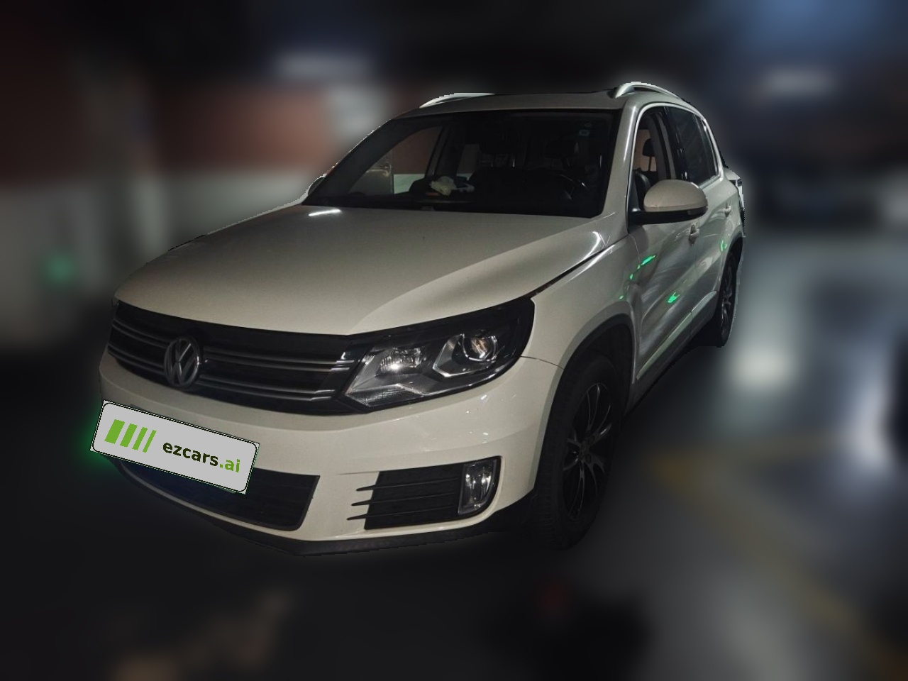 Tiguan 2015 1.8TSI AT AWD Luxury