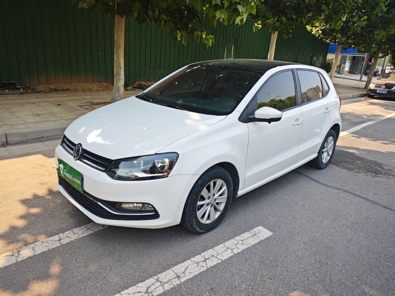 Polo 2016 1.4L AT