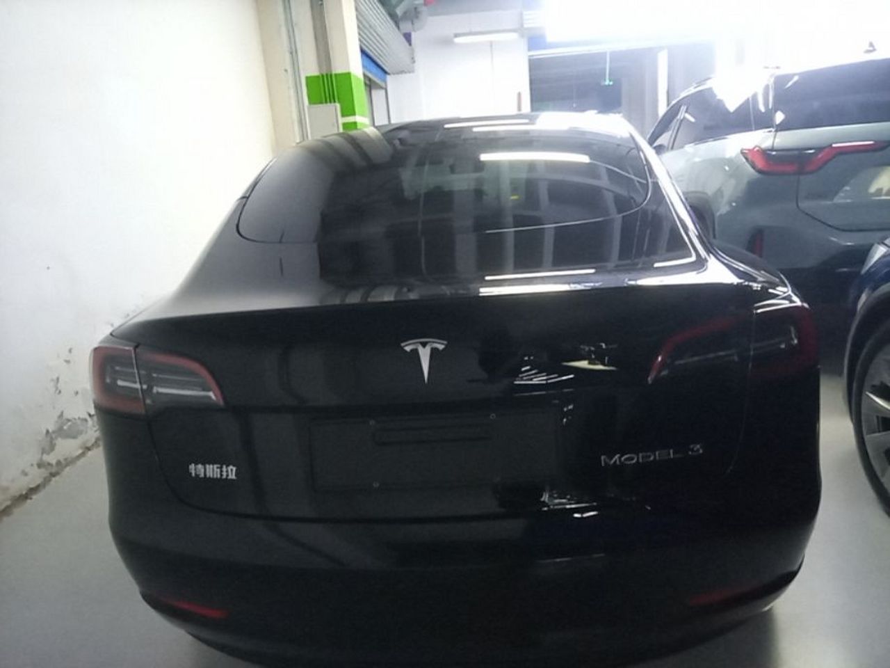 Model 3 2022 RWD photo 5