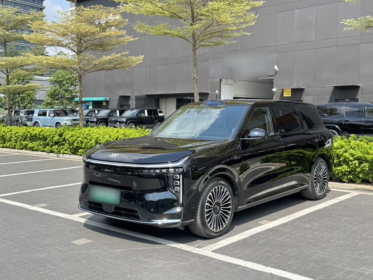IM Motors LS8 2026 66 Ultra Tech Flagship 5-Seater