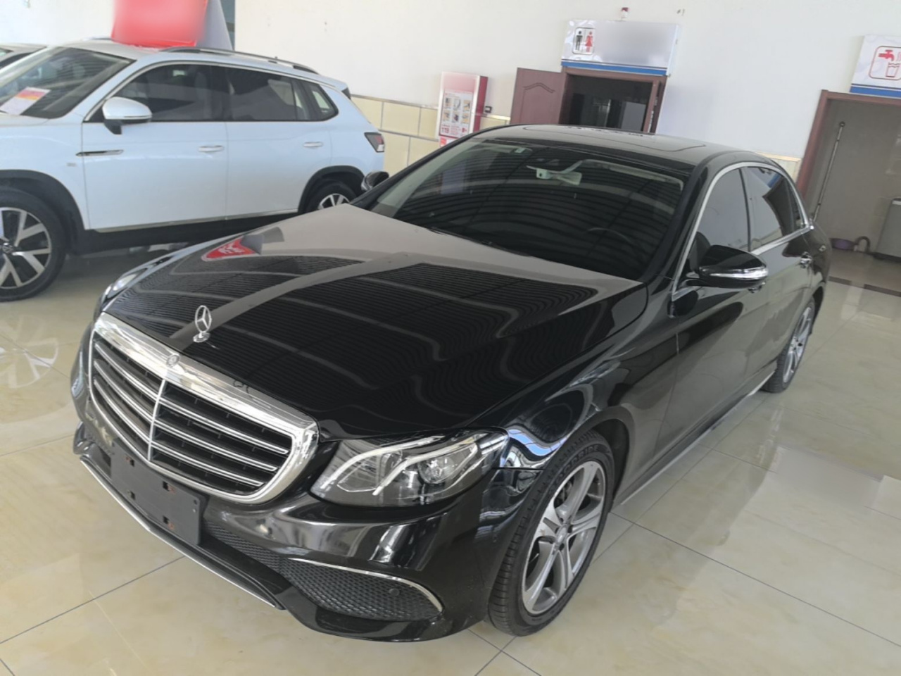 E-Class 2016 E 200 L Sport