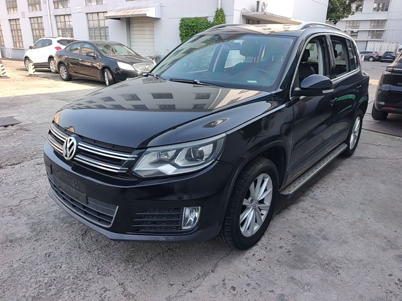 Tiguan 2015 1.8TSI AT RWD Comfort