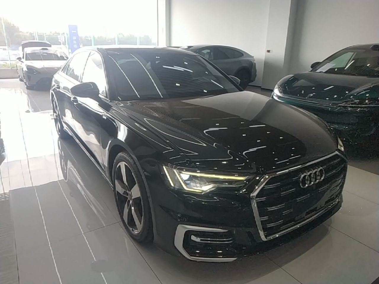 A6L 2023 45 TFSI quattro Dynamic photo 3