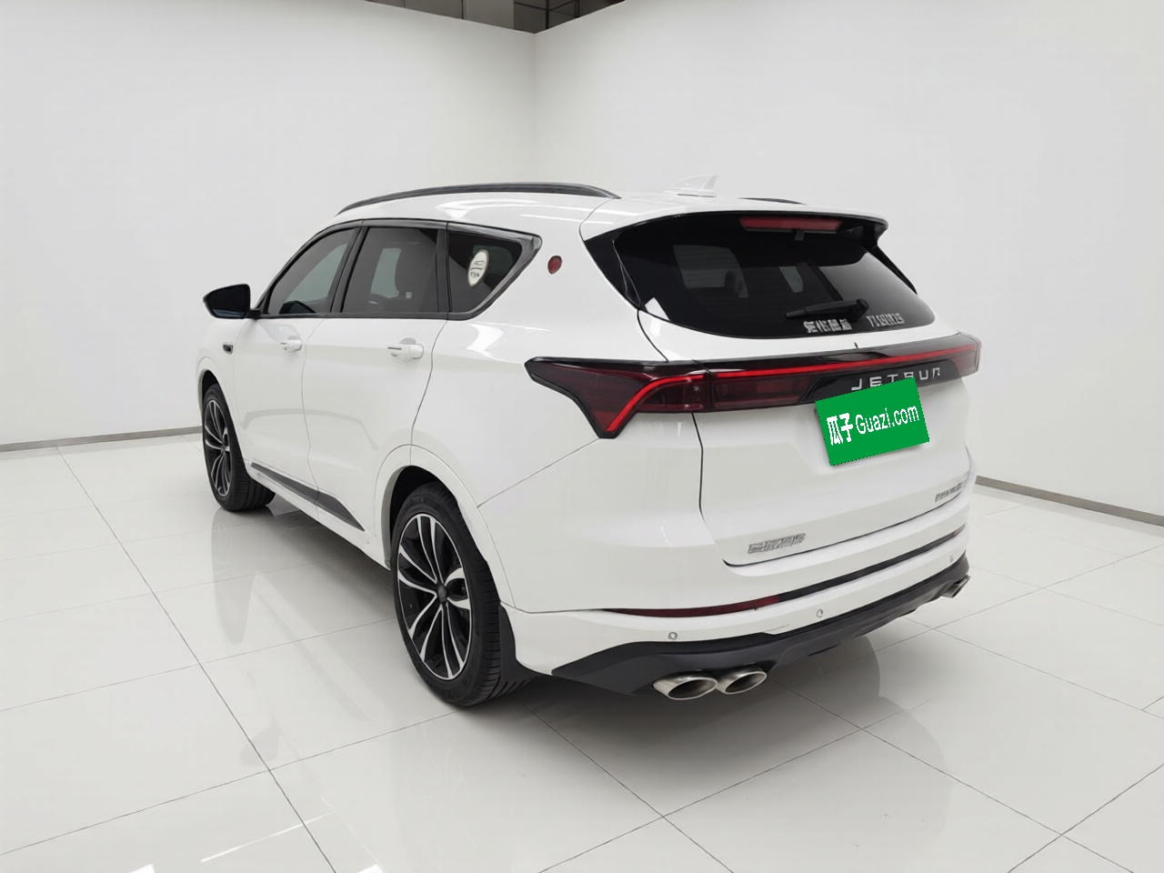 X70 PLUS 2021 1.6T DCTPRO 5-Seater photo 4
