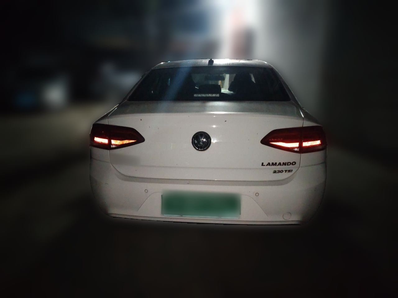 Lamando 2017 230TSI DSG photo 5