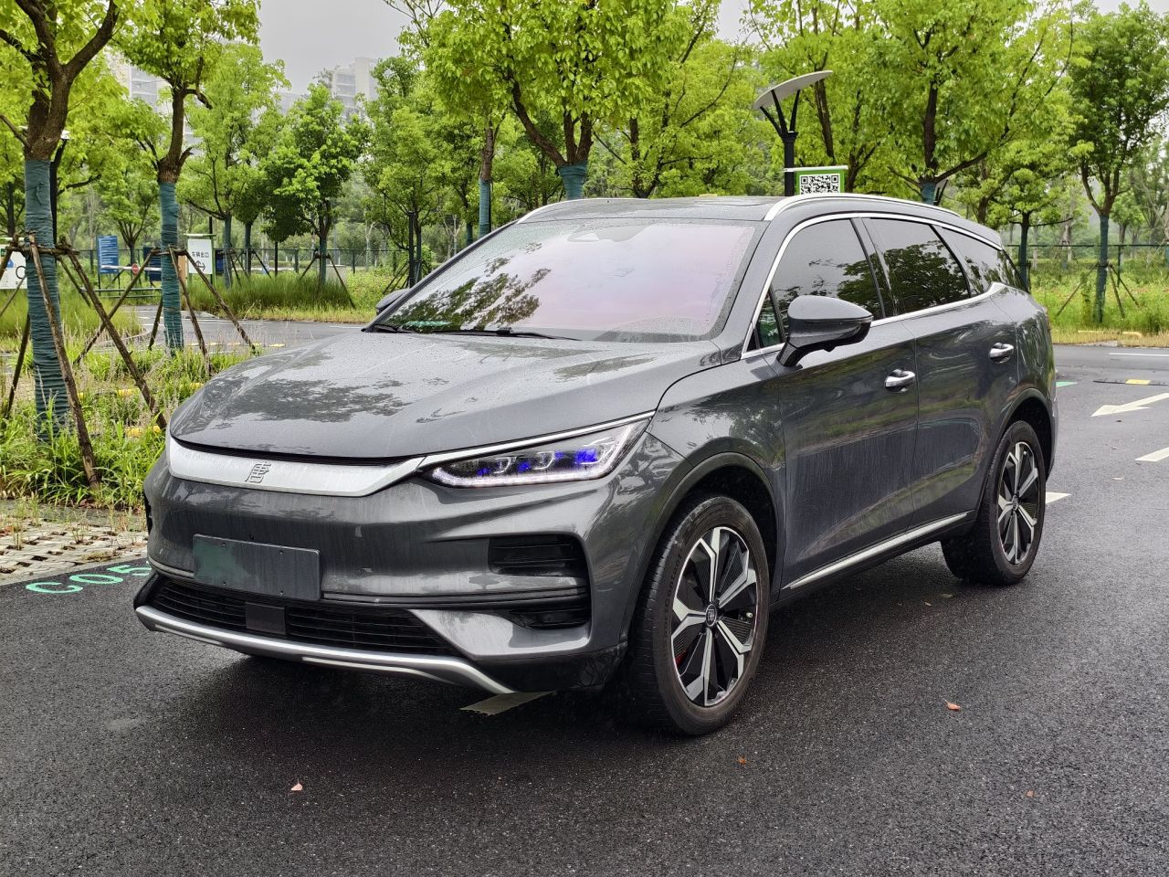 Tang EV 2022 EV 730KM Exclusive