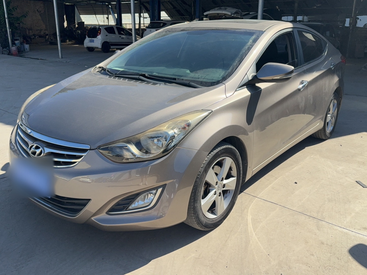 Elantra 2013 1.6L AT Leading photo 2