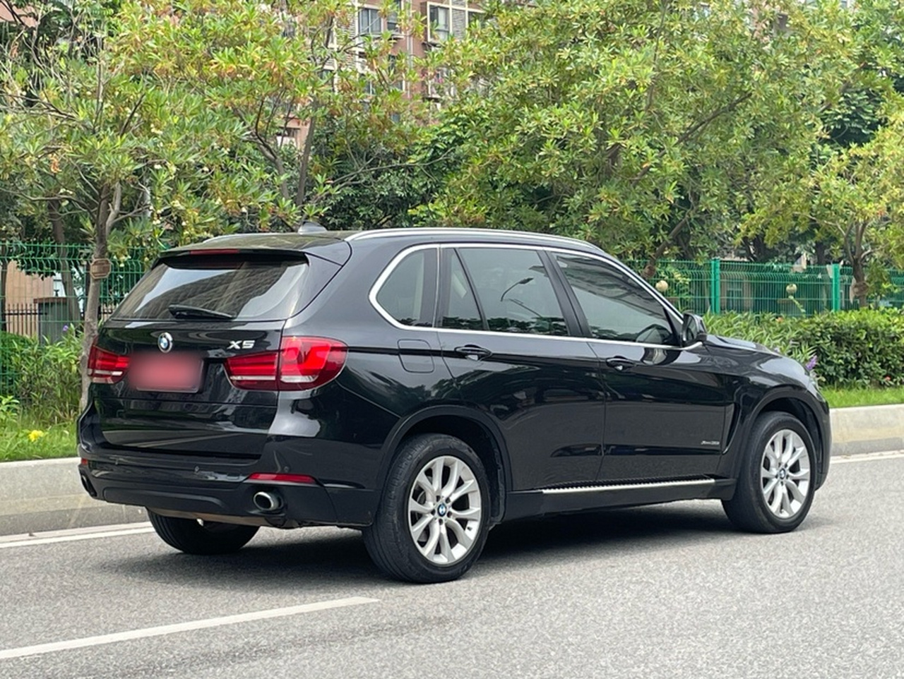 X5 Imported 2014 xDrive35i Leading photo 3