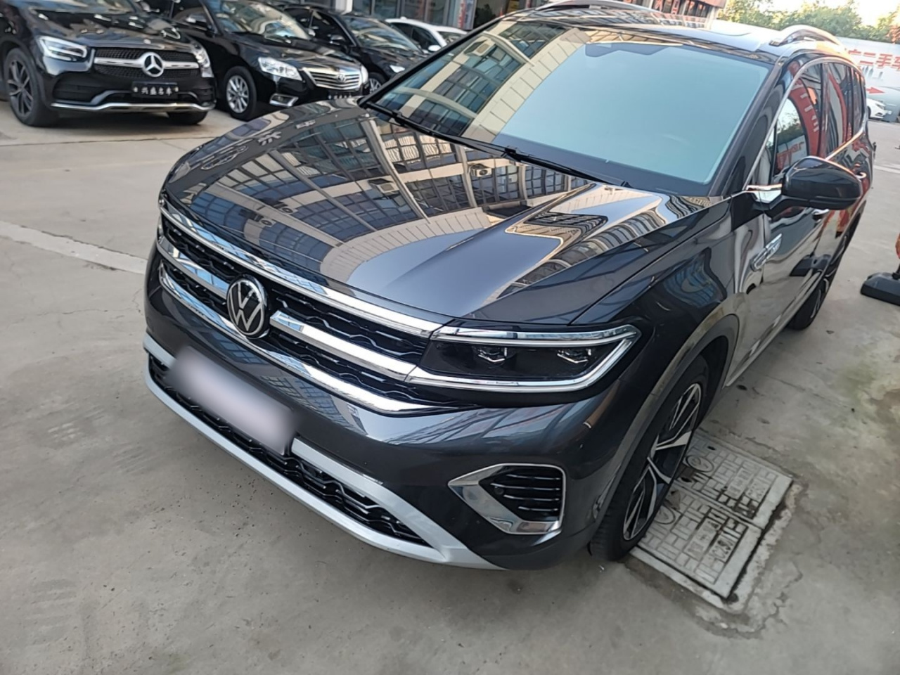 2021 530TSI AWD Flagship Pro