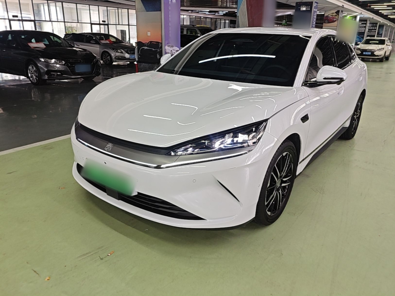 Qin L 2025 EV 545KM