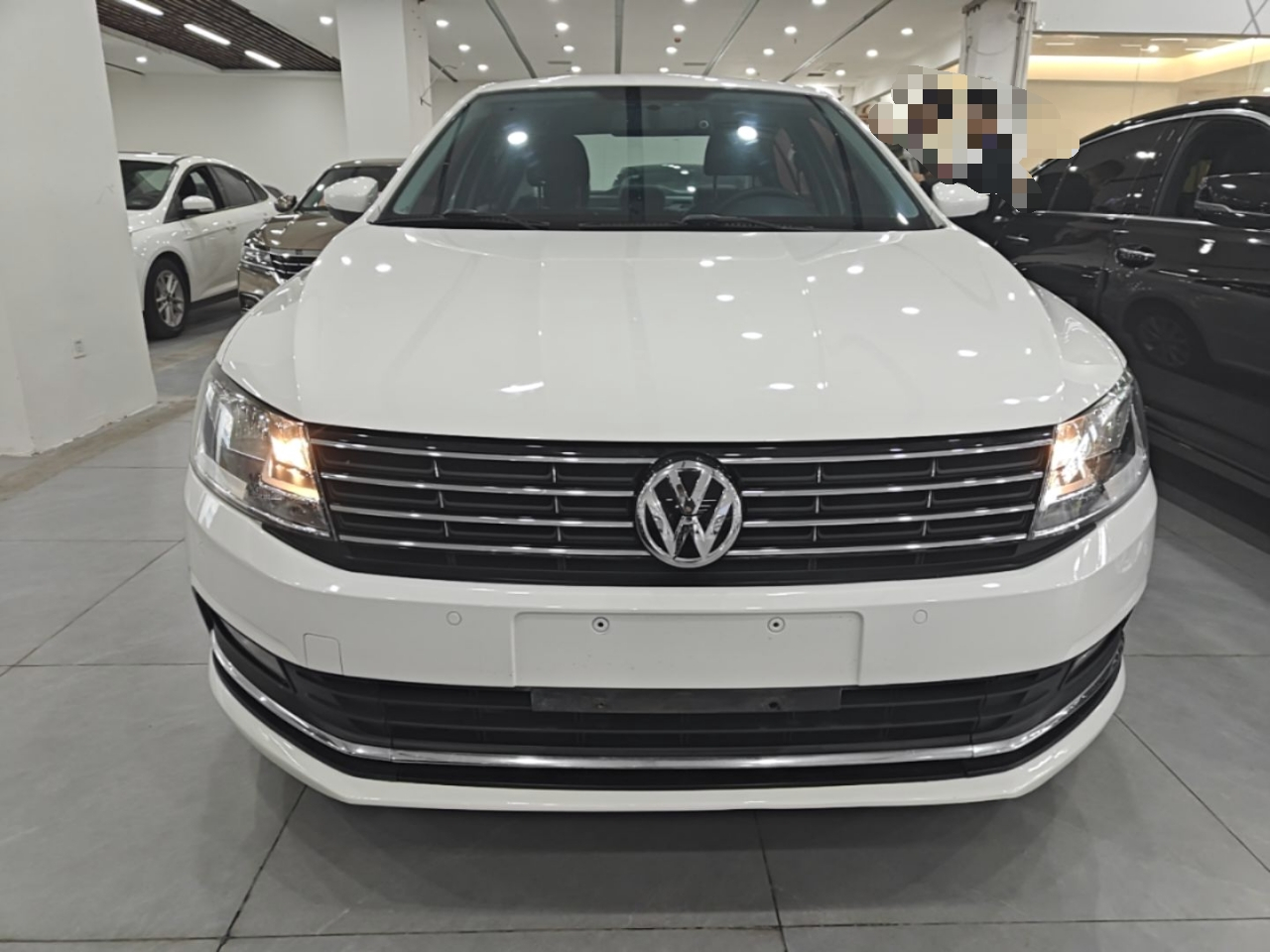 Lavida 2015 1.6L AT Comfort photo 2
