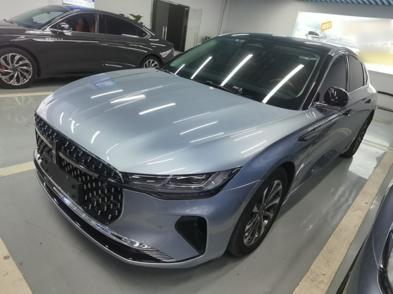 Z 2022 Facelift i Exclusive