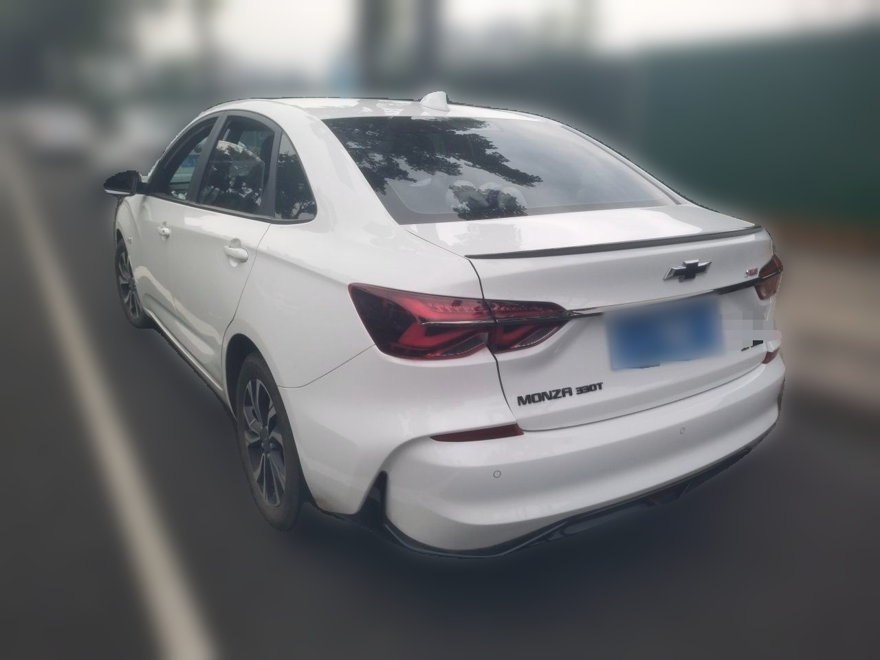 Cruze 2019 RS 330T AT China VI photo 4