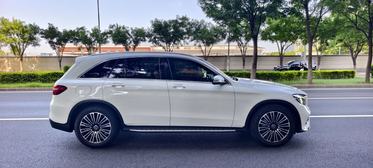 GLC 2019 GLC 260 L 4MATIC Dynamic photo 4