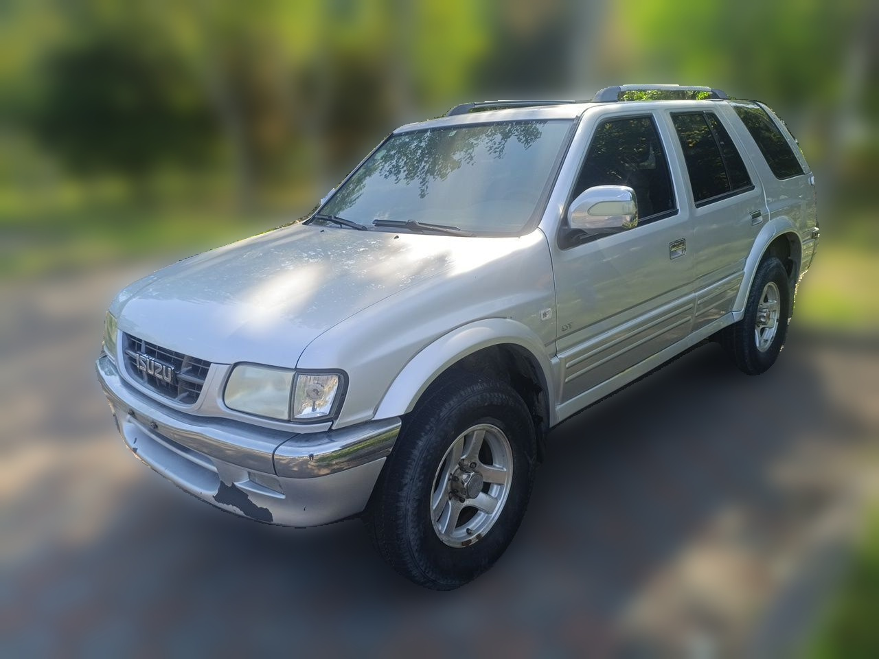 Isuzu 五十铃 2012款 2.8T UC柴油多功能车