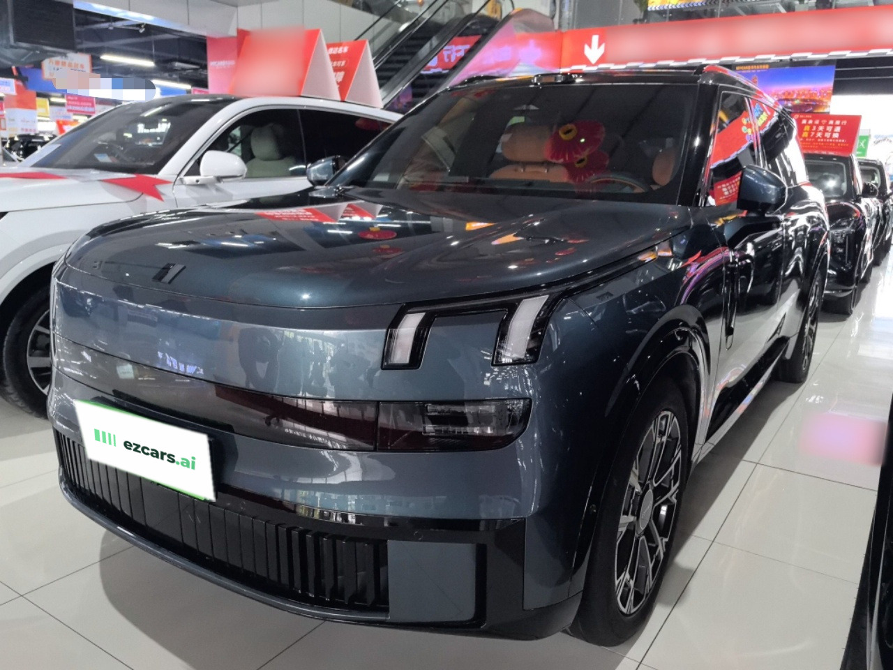 900 2025 2.0T Ultra 6-Seater