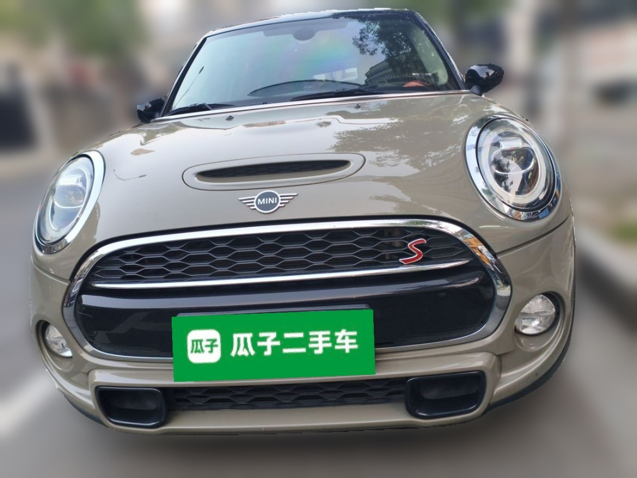2019 2.0T COOPER S Classic 5-Door photo 2