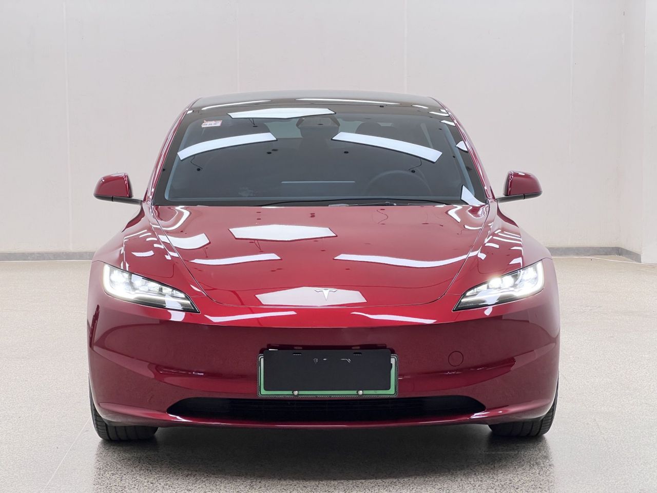 Model 3 2023 RWD photo 4
