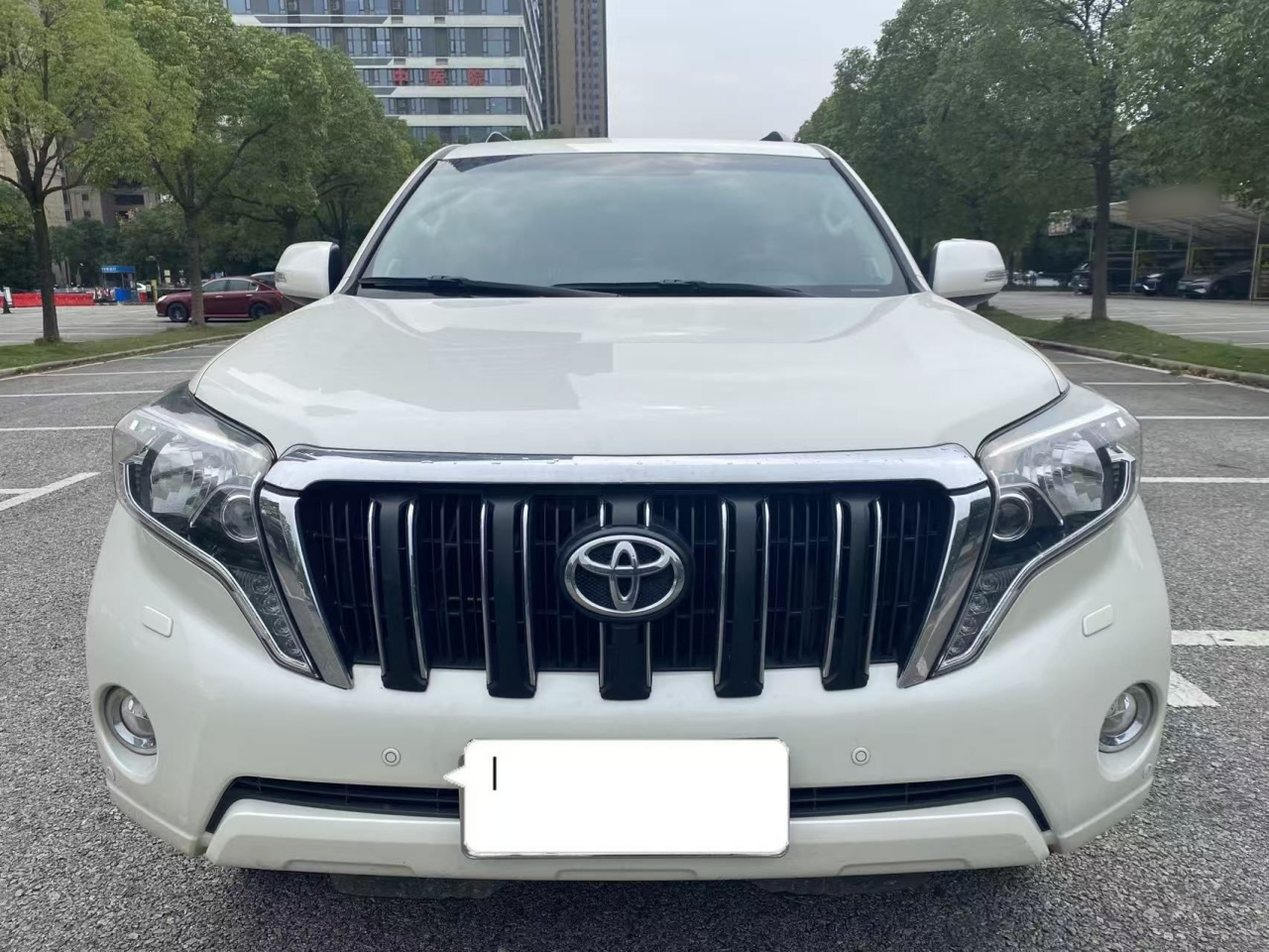 Prado 2016 3.5L AT TX-L photo 3
