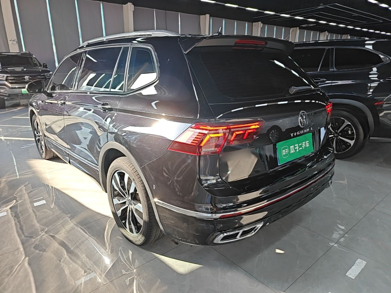 Tiguan L 2022 330TSI AT RWD R-Line photo 4