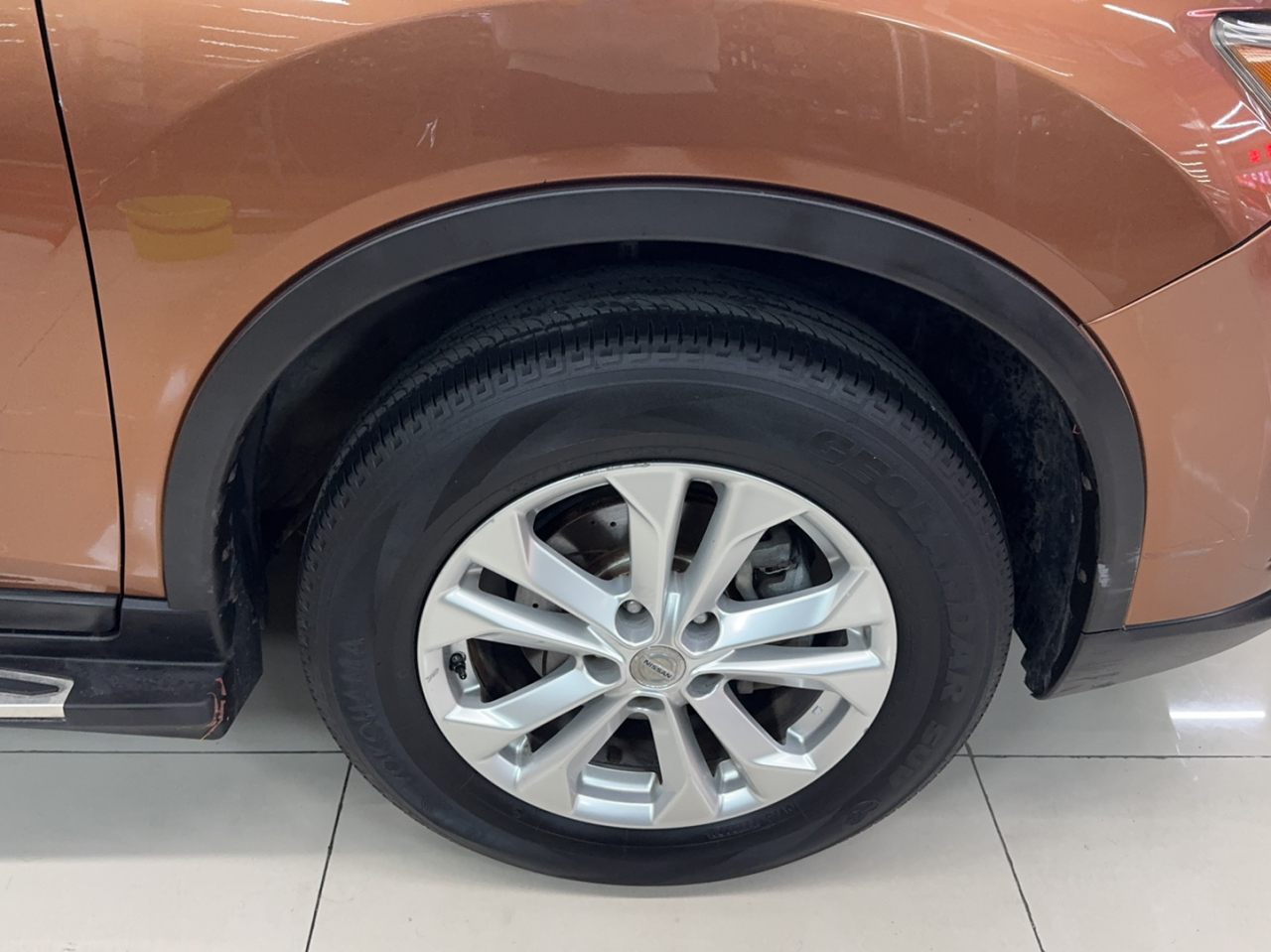 X-Trail 2014 2.0L CVT 2WD photo 2