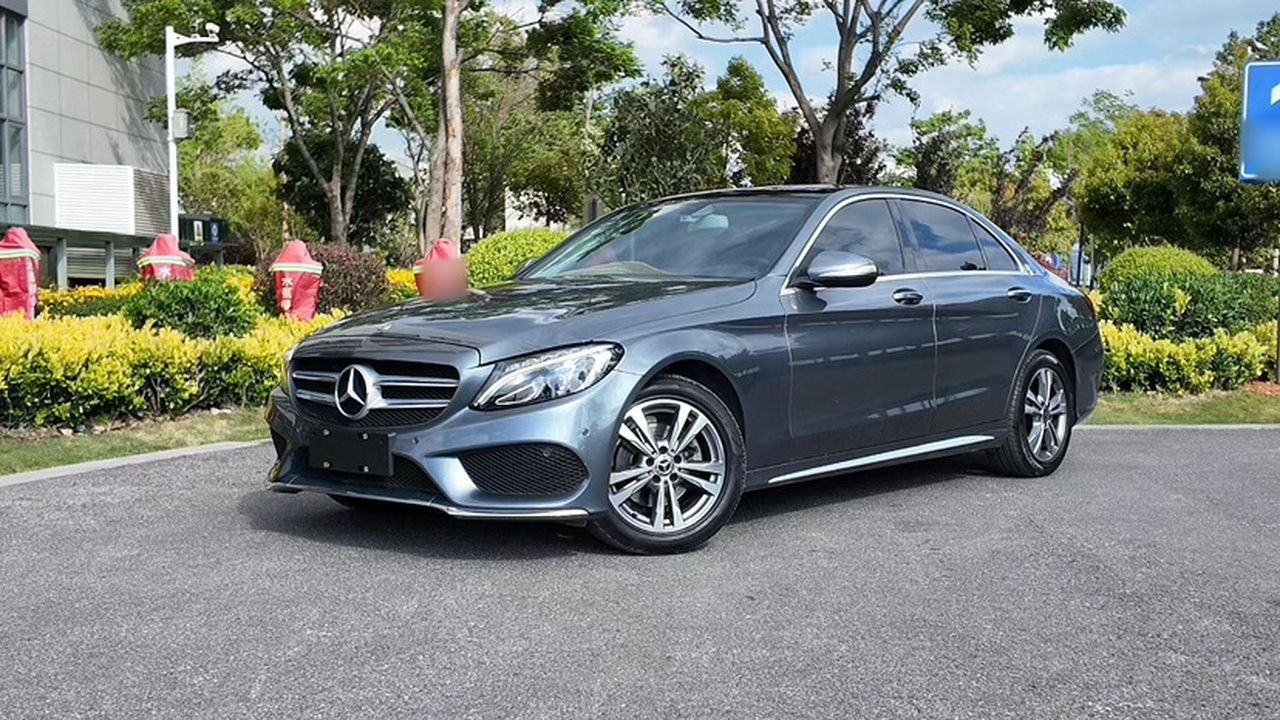 C-Class 2018 C 200 L Sport