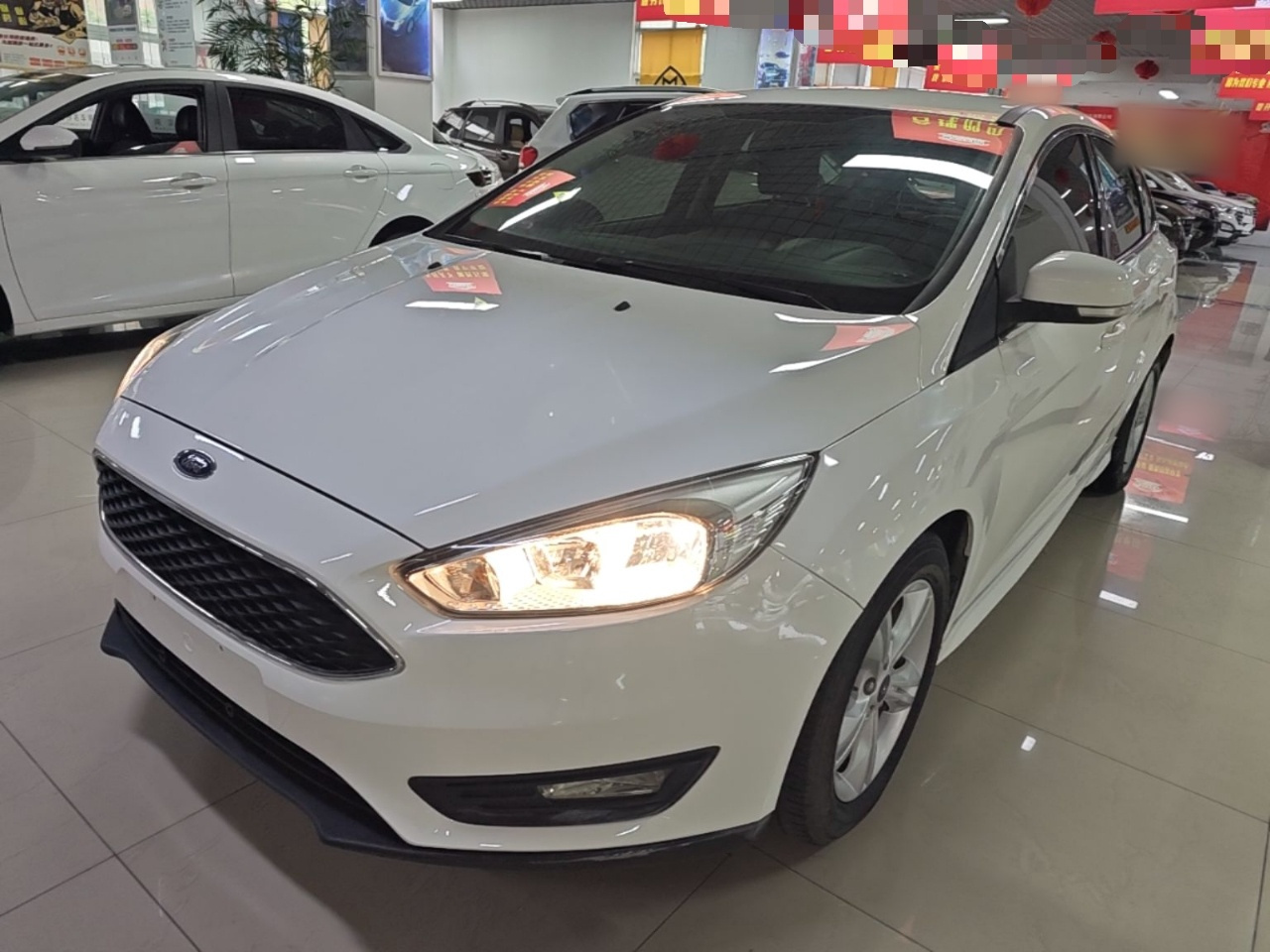 Focus 2018 Hatchback Classic 1.6L AT Comfort