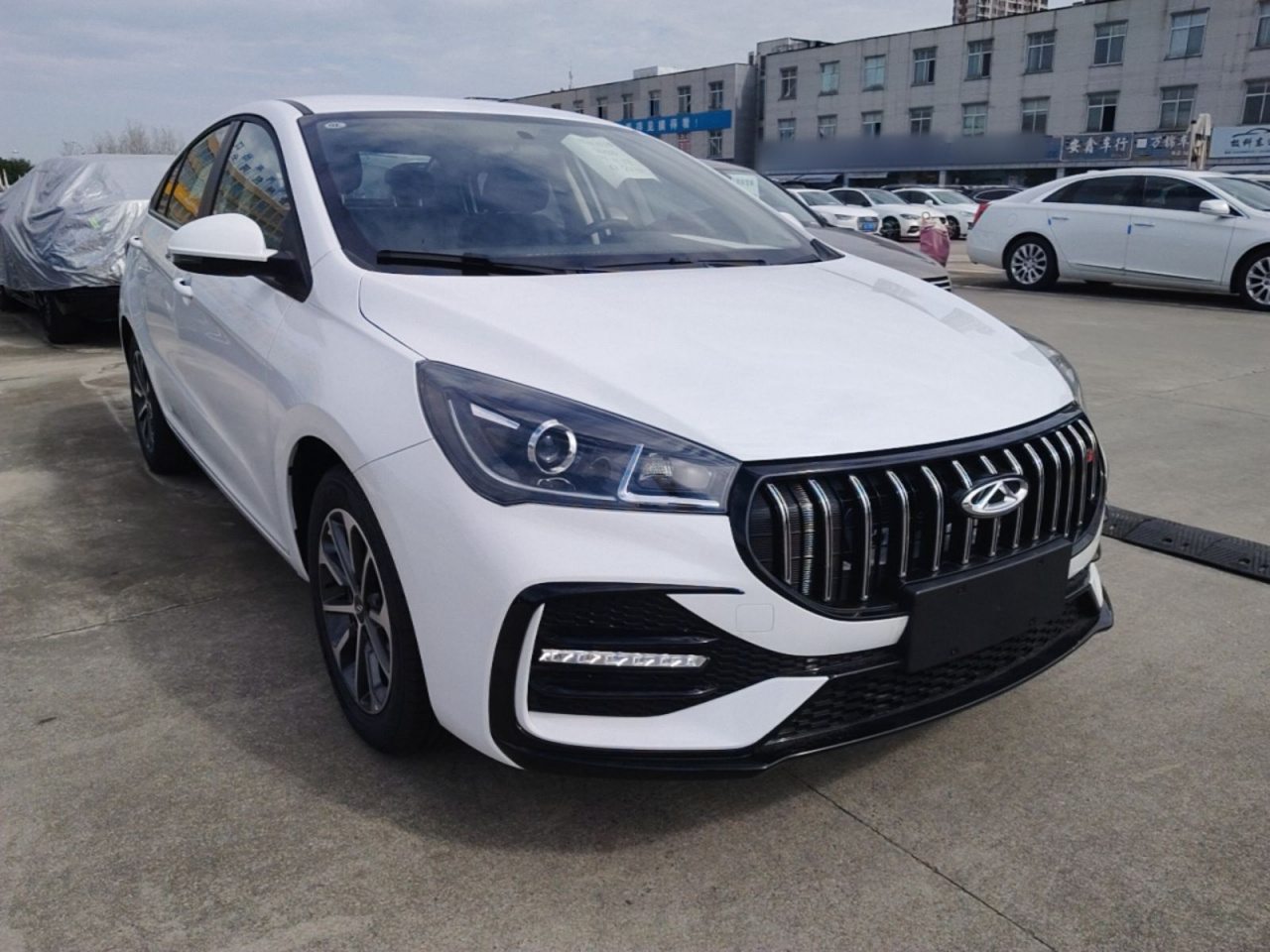 Arrizo 5 2025 Excellence 1.5L CVT photo 3