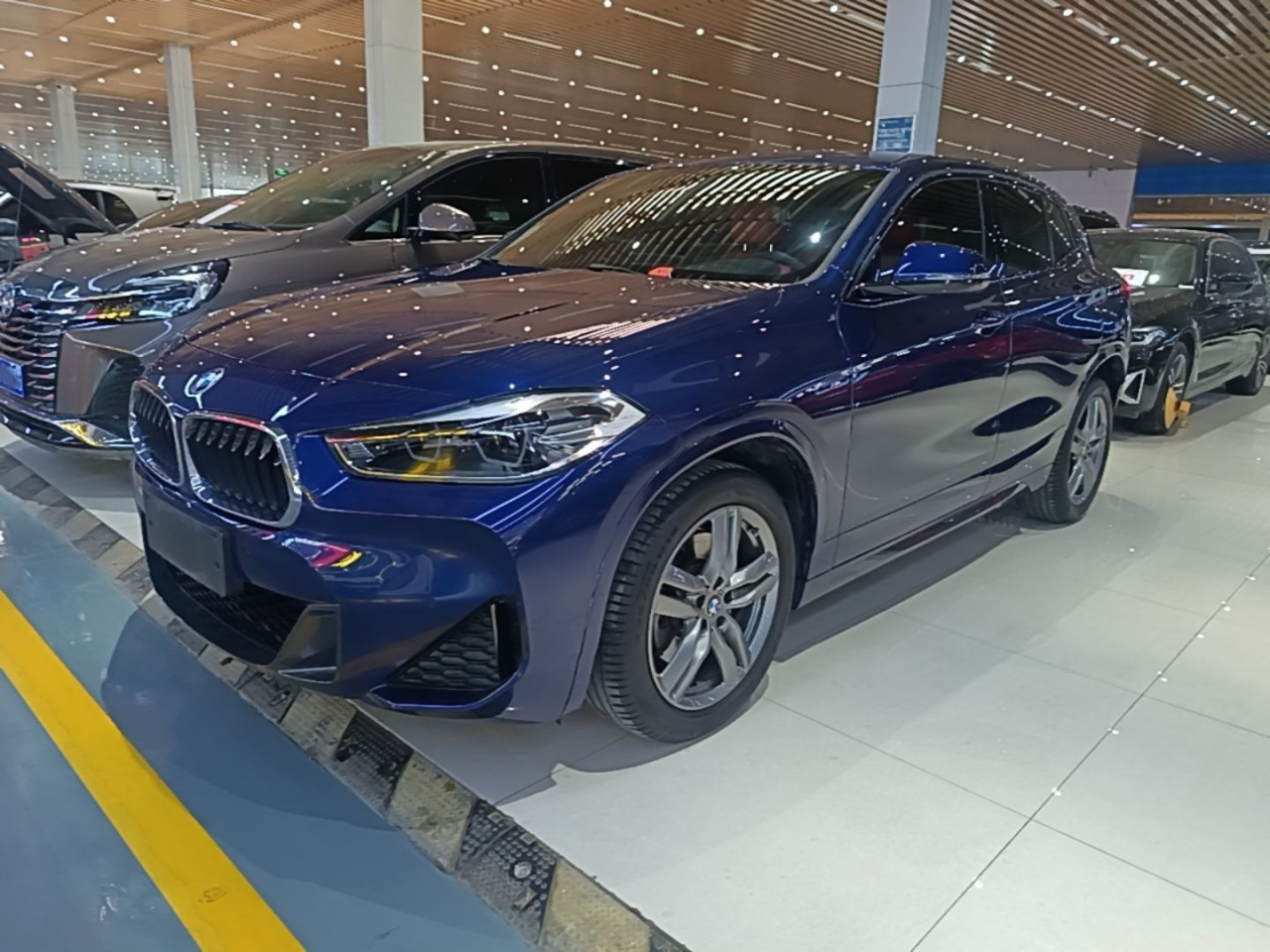 X2 2021 sDrive25i Leading M Sport Package