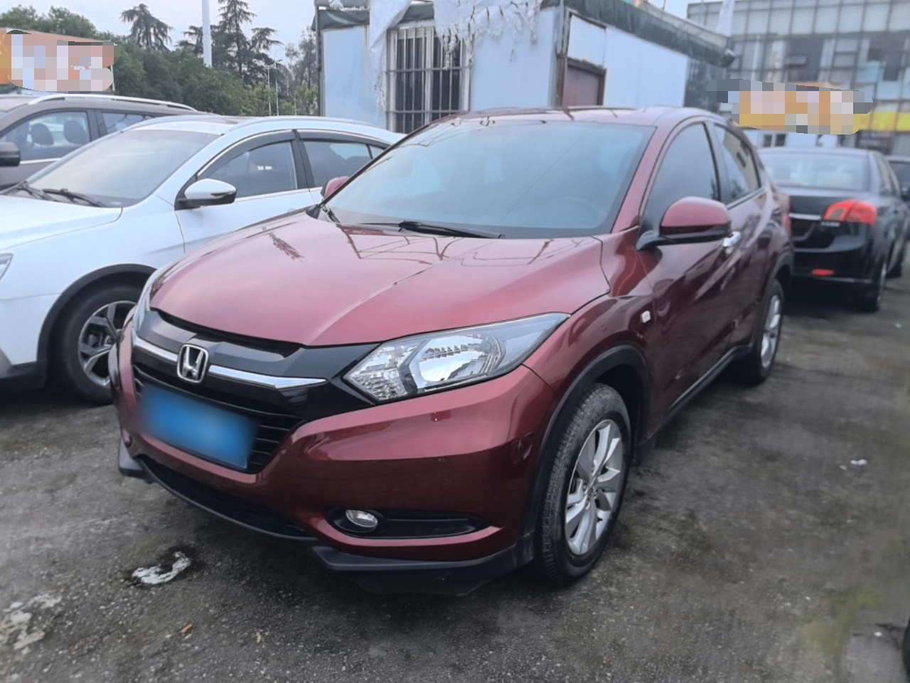 Vezel 2015 1.5L CVT RWD Comfort