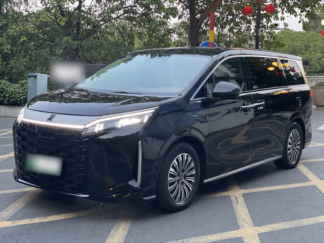 2025 DM-i 1.5T 180km