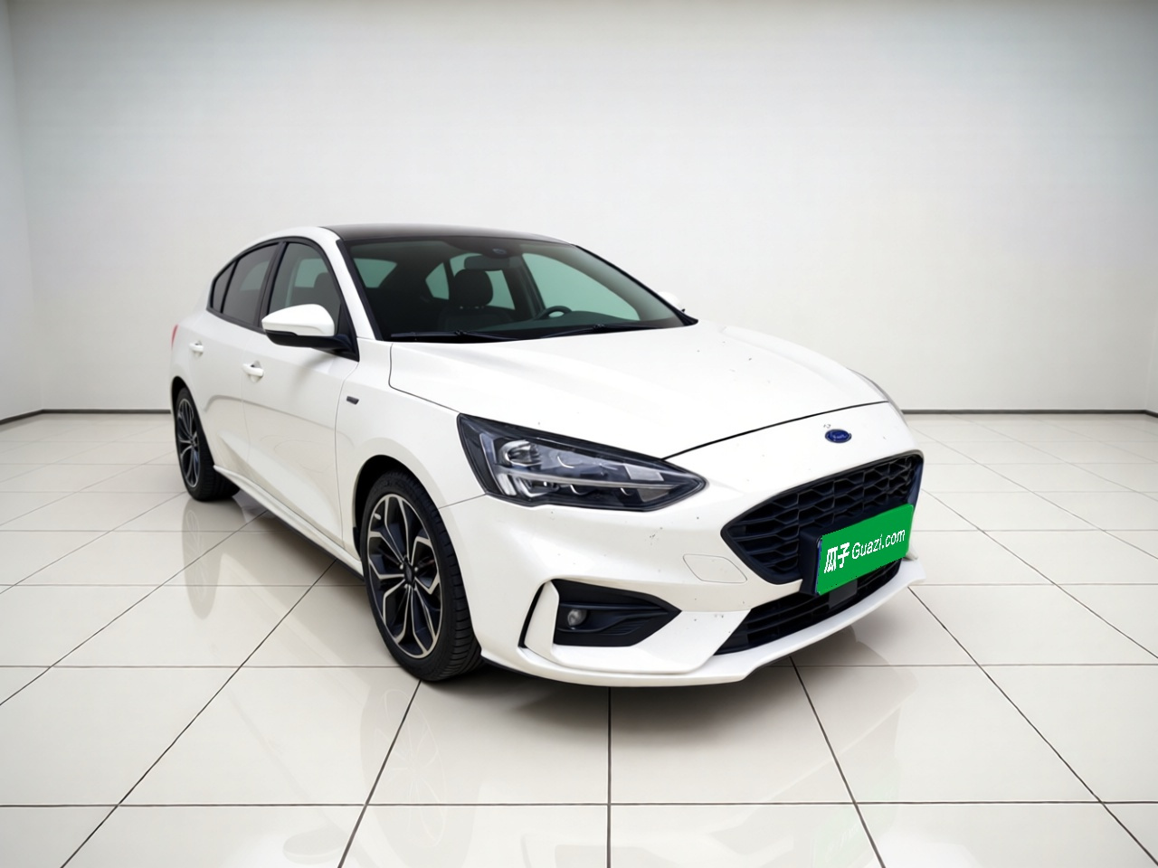 Focus 2021 Hatchback EcoBoost 180 AT ST Line photo 3