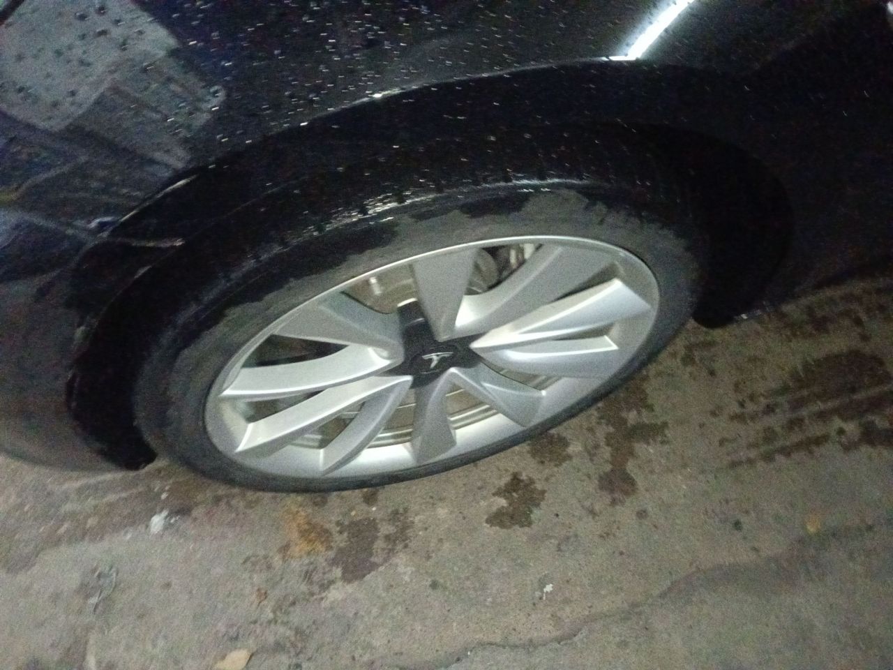 Model 3 2020 Long Range RWD photo 2