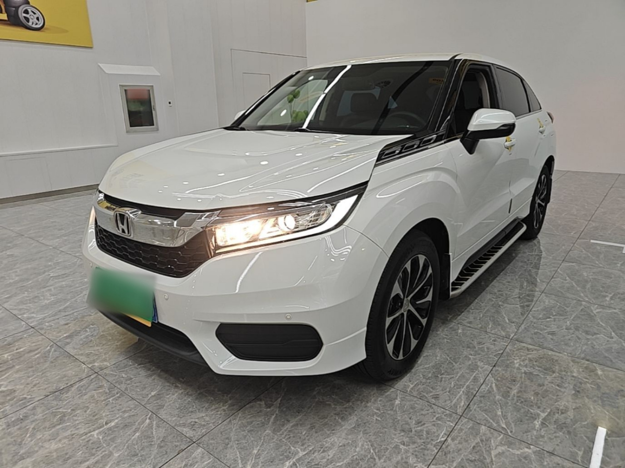 Avancier 2017 240TURBO RWD Elite