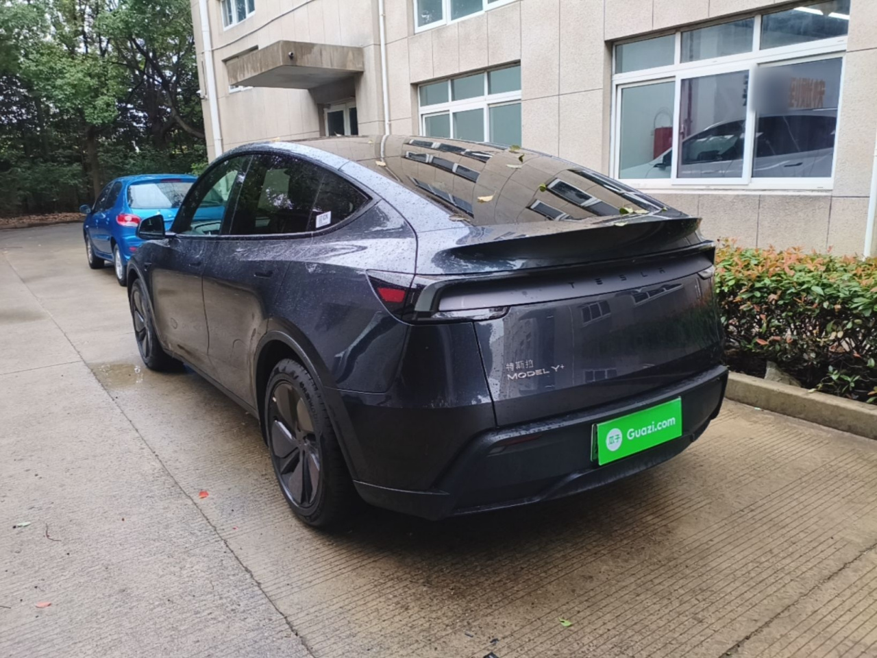 Model Y 2026 Long Range AWD photo 4