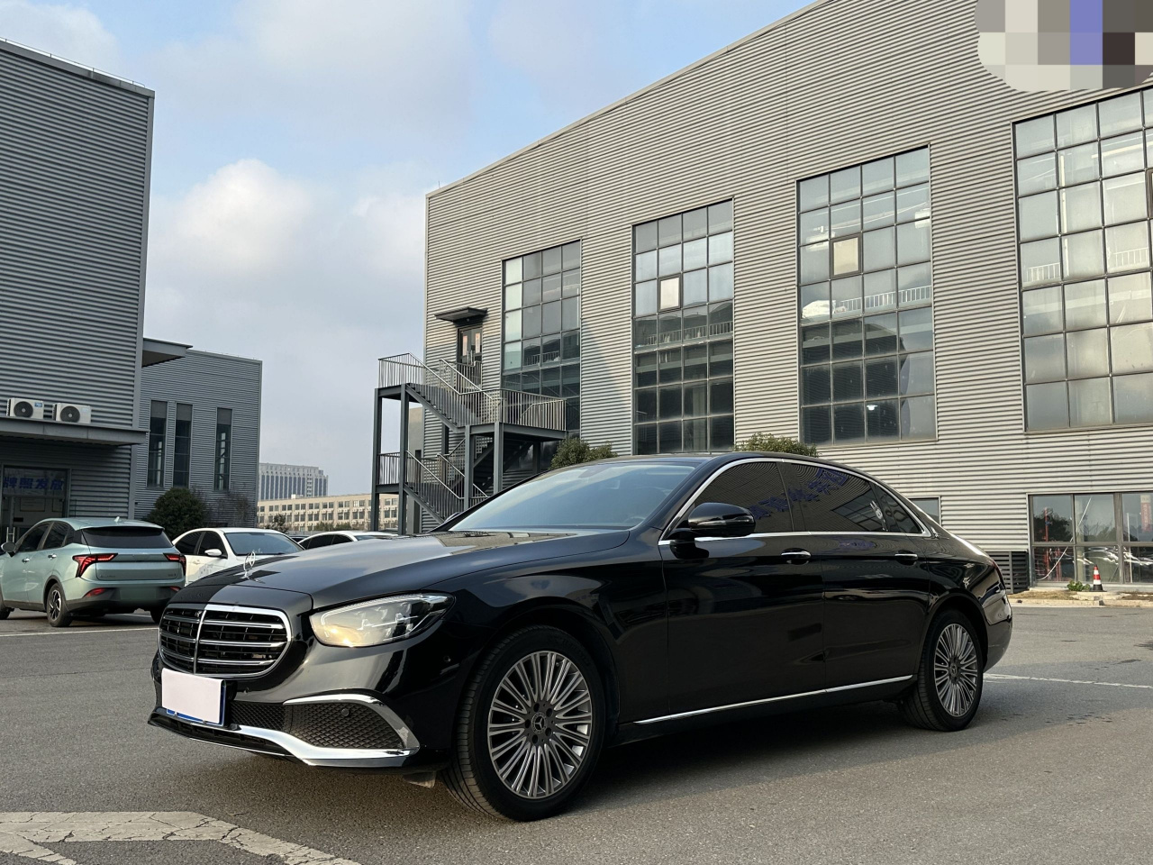 E-Class 2023 E 300 L Fashion