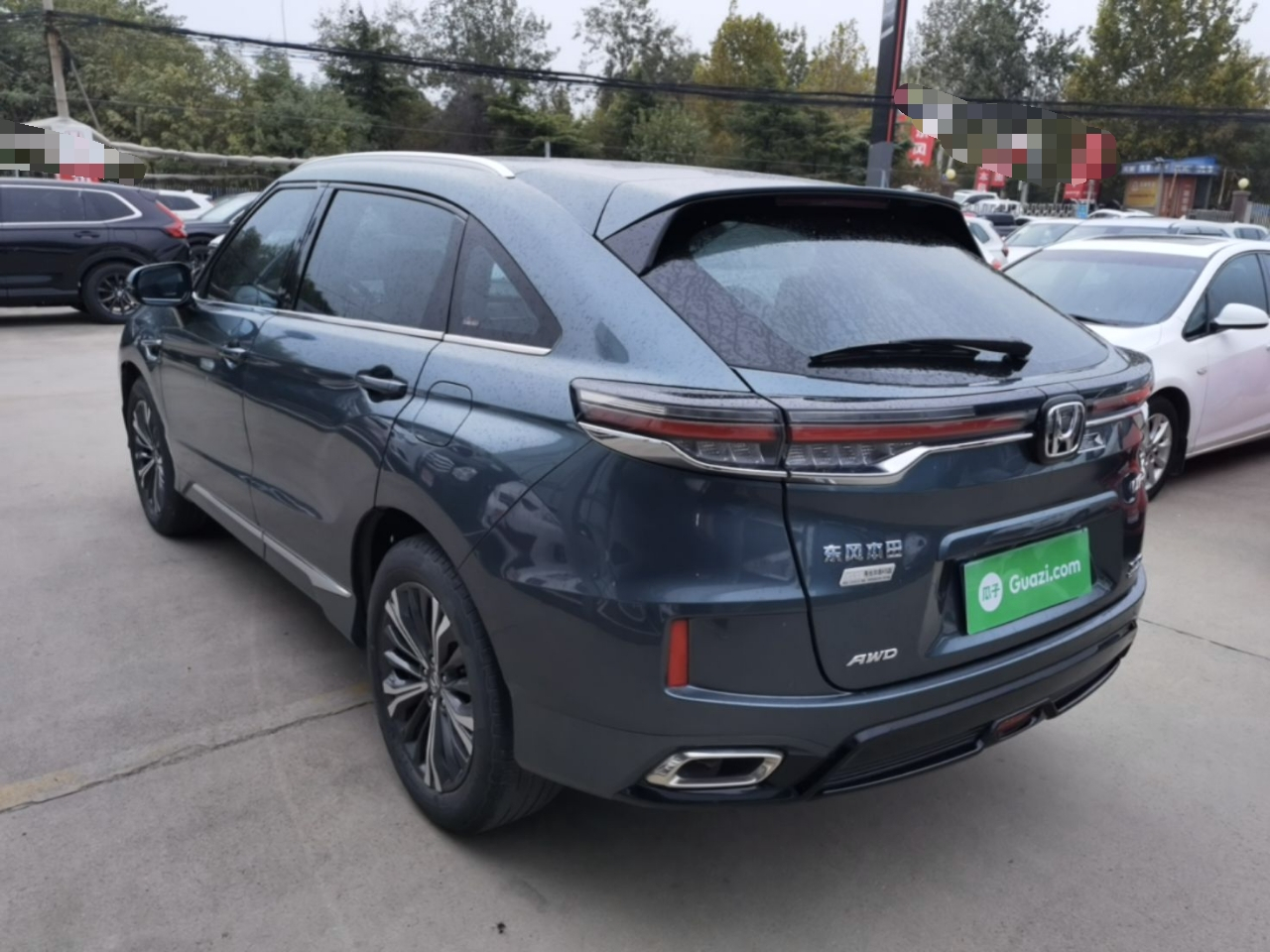 UR-V 2020 370TURBO AWD photo 4