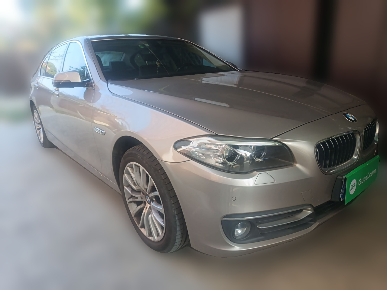 5 Series 2014 525Li Luxury Design Package photo 3