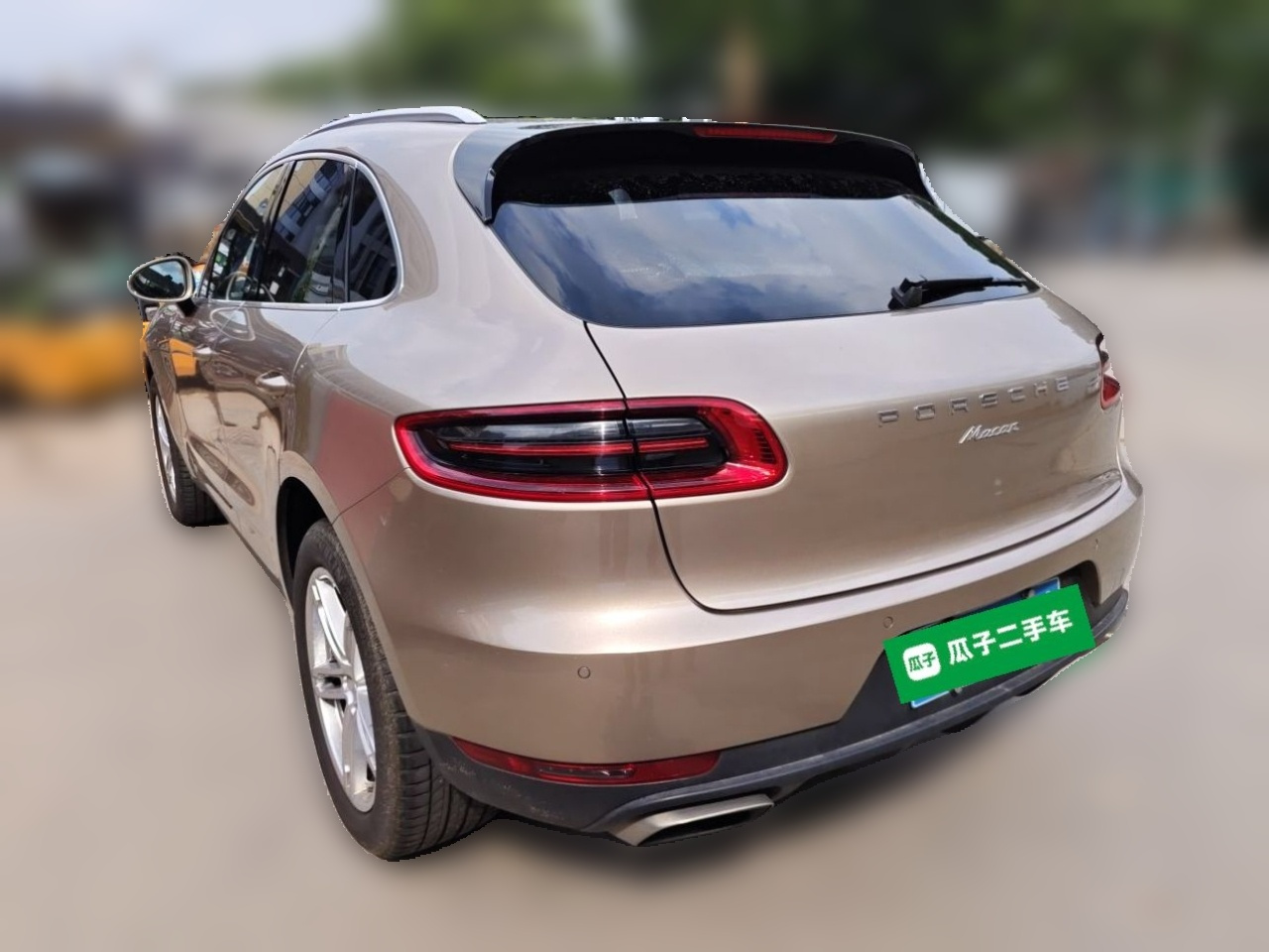 2017 Macan 2.0T photo 4