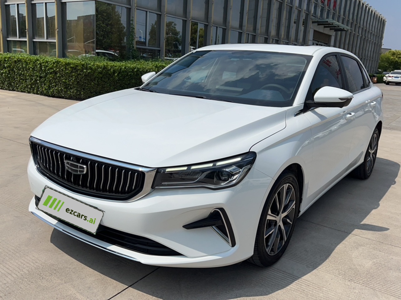 Emgrand 2022 4 1.5L CVT Premium