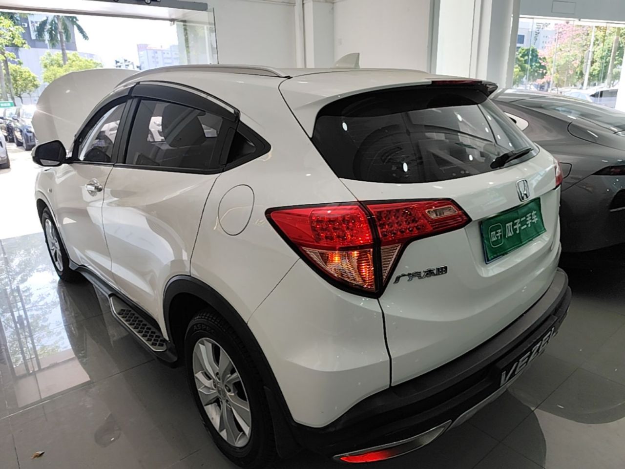 Vezel 2017 1.5L CVT RWD Comfort photo 4