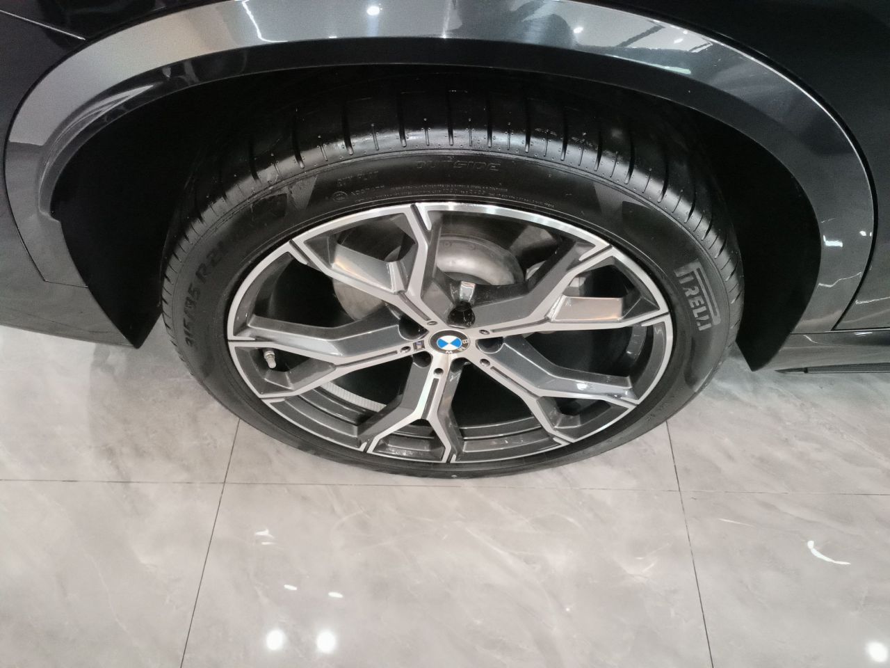 X5 2022 xDrive 40Li M Sport Package photo 4