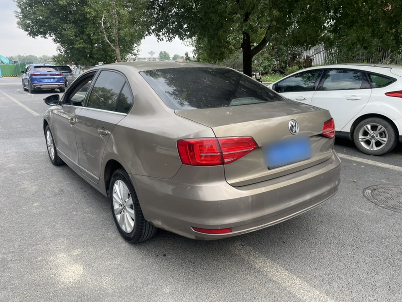 Sagitar 2015 1.6L MT Comfort photo 3