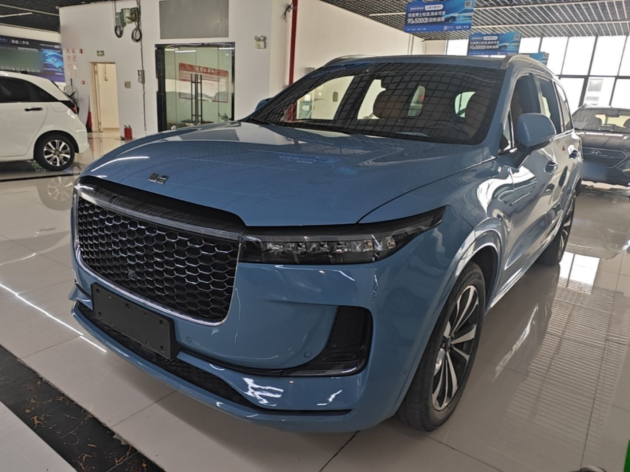 Li Auto ONE 2021 EREV 6-Seater
