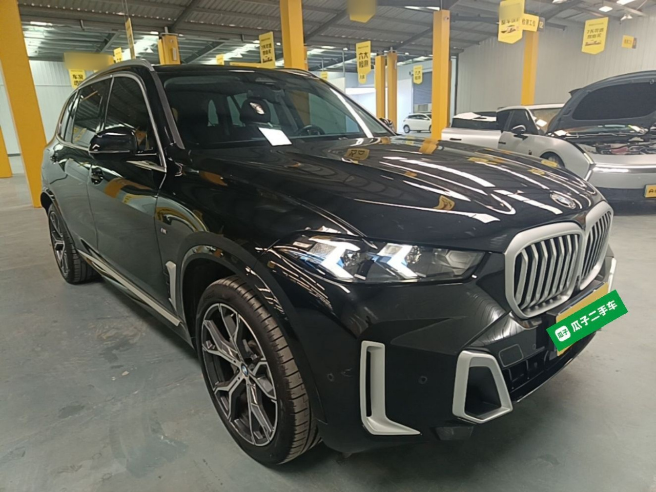 X5 2023 xDrive 30Li Exclusive M Sport Package photo 3