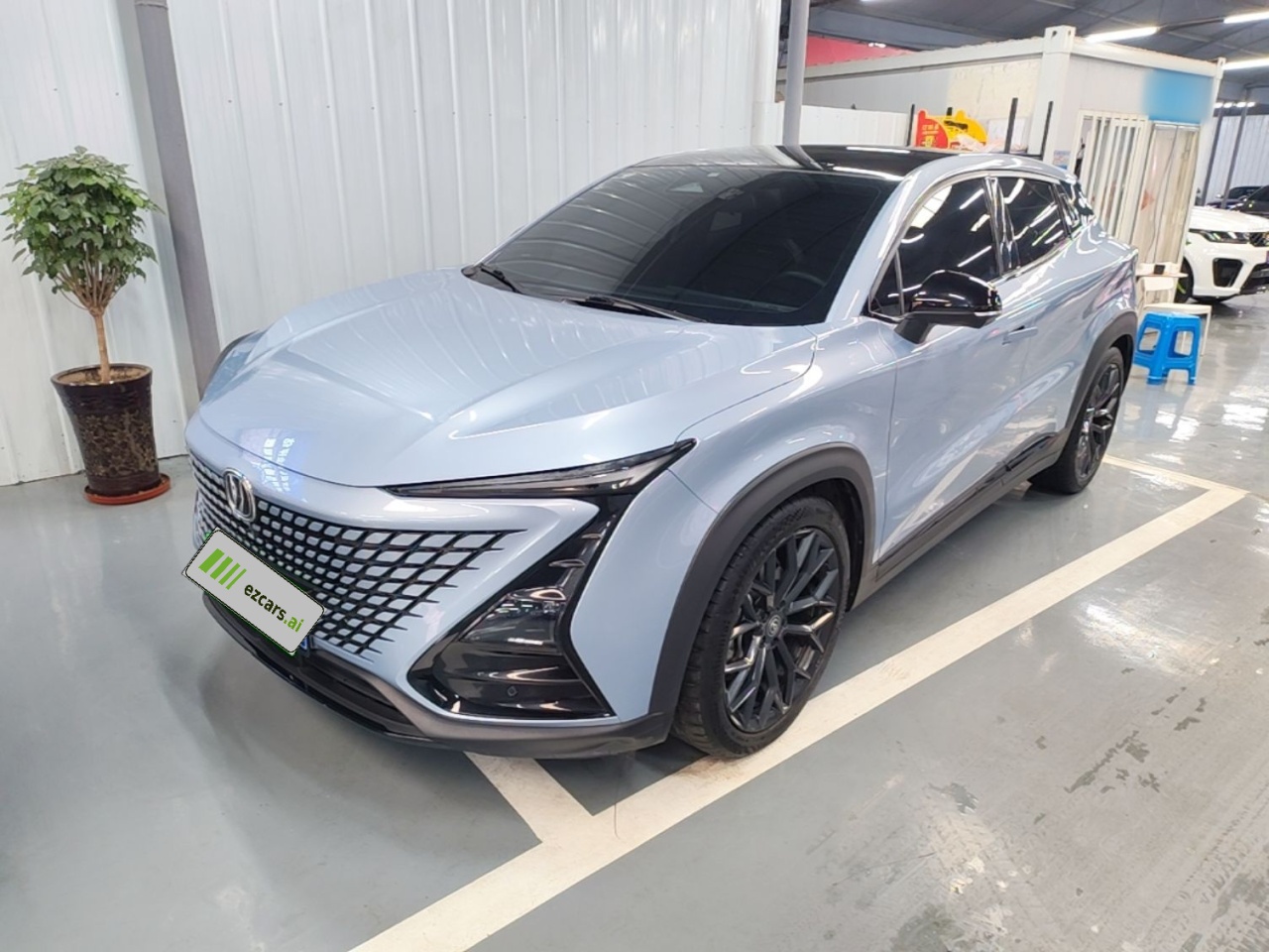UNI-T 2022 2.0T Premium
