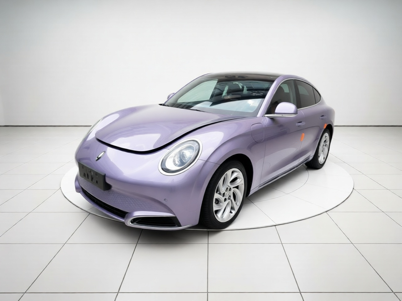 2022 555km Premium