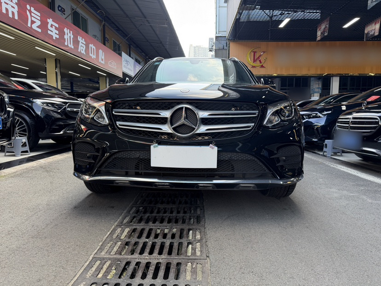 GLC 2018 GLC 260 4MATIC Dynamic photo 2